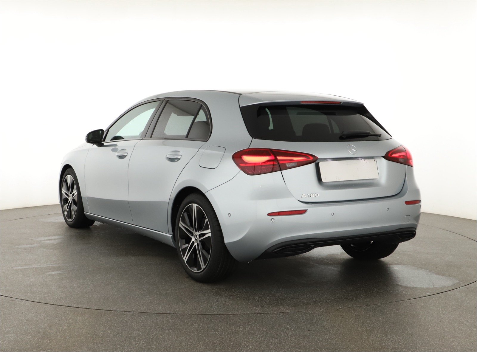 Mercedes-Benz A - 2024