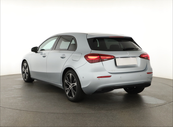 Mercedes-Benz A