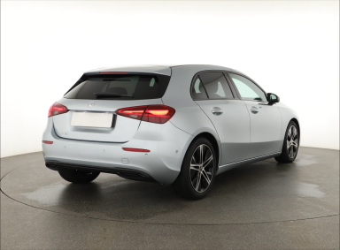 Mercedes-Benz A - 2024
