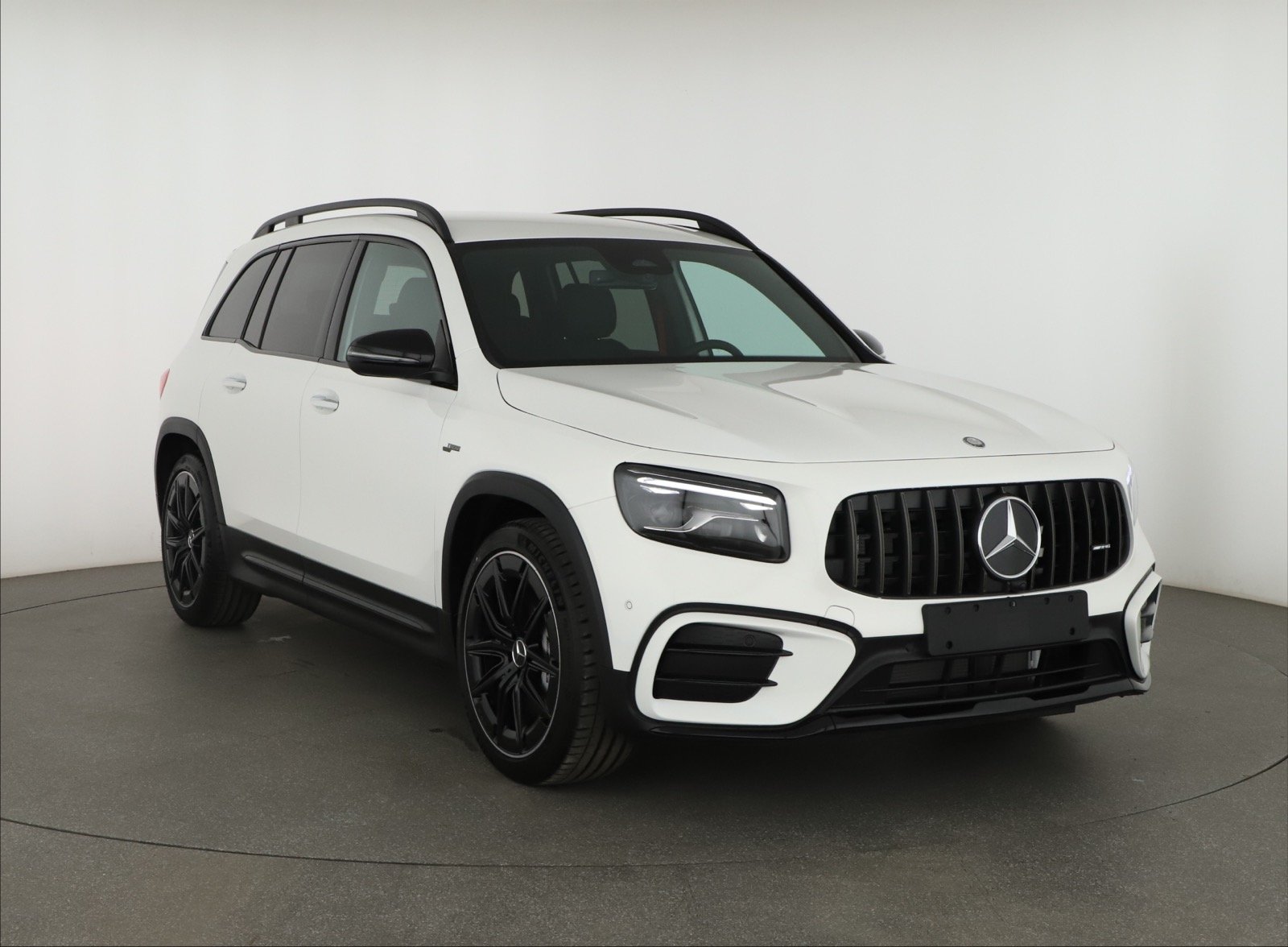 Mercedes-Benz GLB - 2025