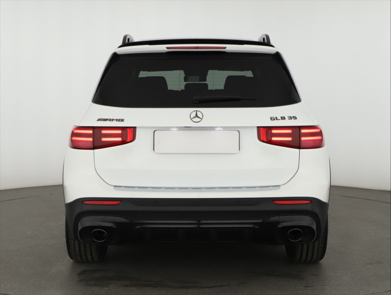 Mercedes-Benz GLB - 2025