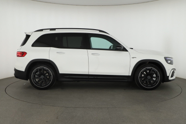 Mercedes-Benz GLB - 2025