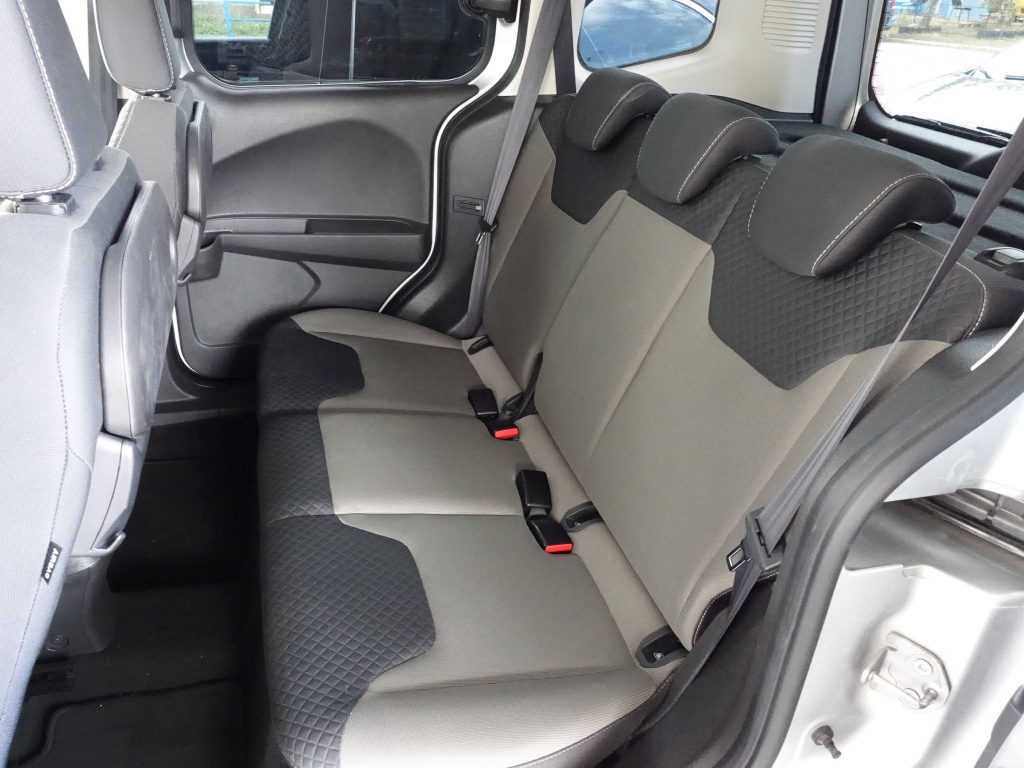 Ford Tourneo Courier