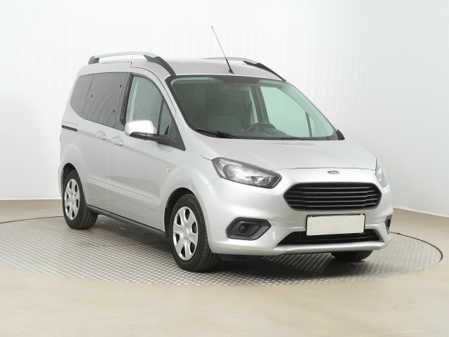 Ford Tourneo Courier 2019