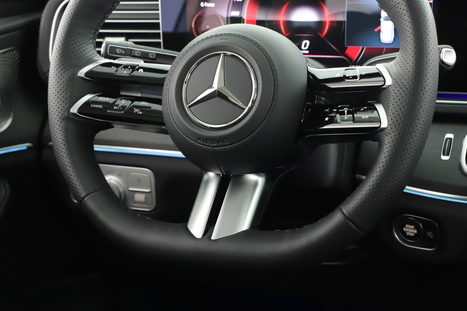 Mercedes-Benz GLS - 2025