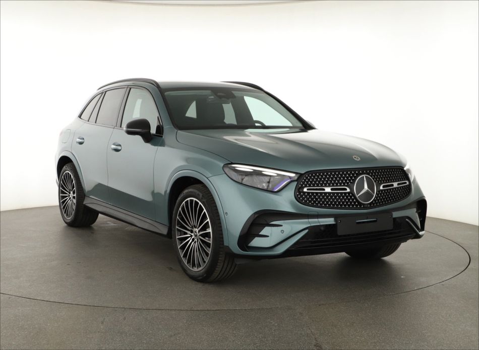 Mercedes-Benz GLC - 2024