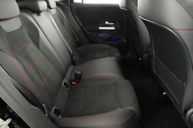 Mercedes-Benz GLA - 2024