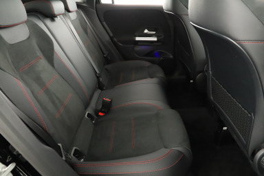 Mercedes-Benz GLA - 2024
