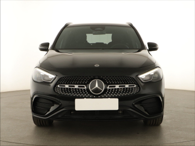 Mercedes-Benz GLA - 2024