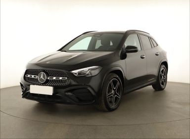 Mercedes-Benz GLA - 2024