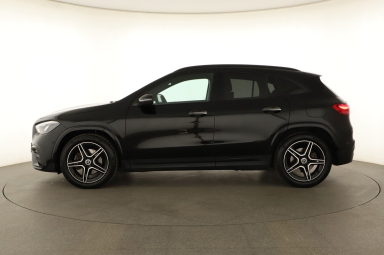 Mercedes-Benz GLA - 2024