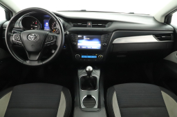 Toyota Avensis 2016