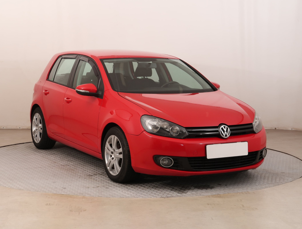 Volkswagen Golf, 2010, 1.6 TDI, 77kW