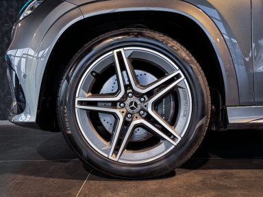 Mercedes-Benz GLS - 2024