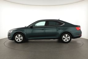 Skoda Superb - 2022