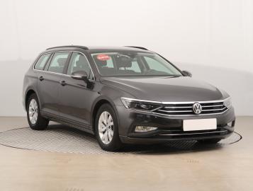 Volkswagen Passat, 2019