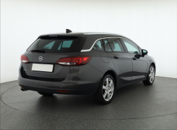 Opel Astra 2016