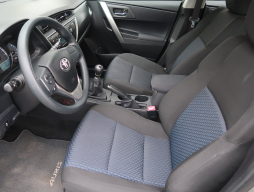 Toyota Auris 2013