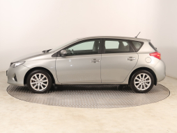 Toyota Auris 2013