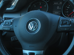 Volkswagen Passat 2011