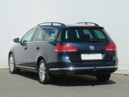 Volkswagen Passat 2011