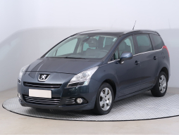 Peugeot 5008 2013