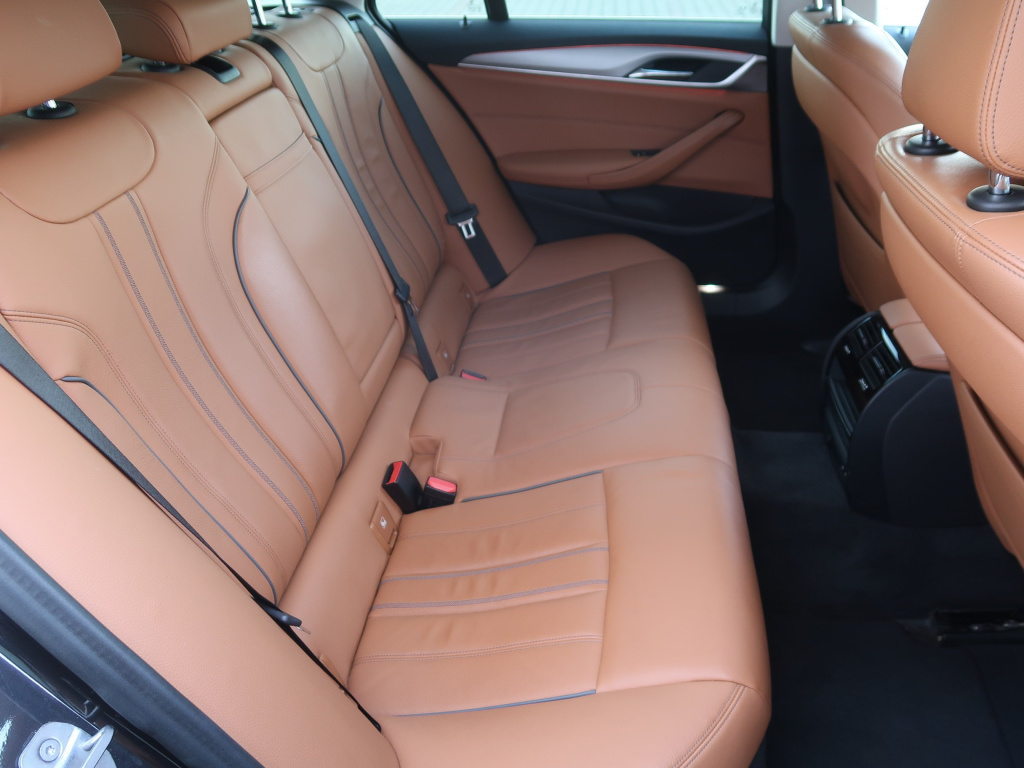 BMW 5