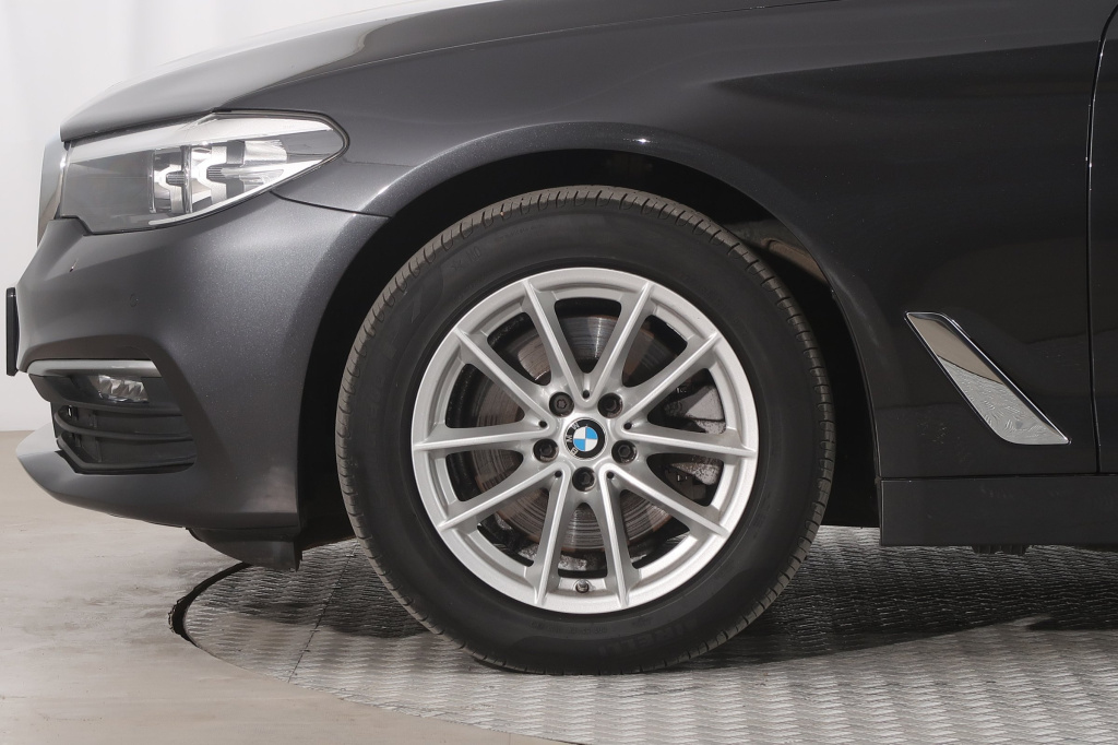 BMW 5