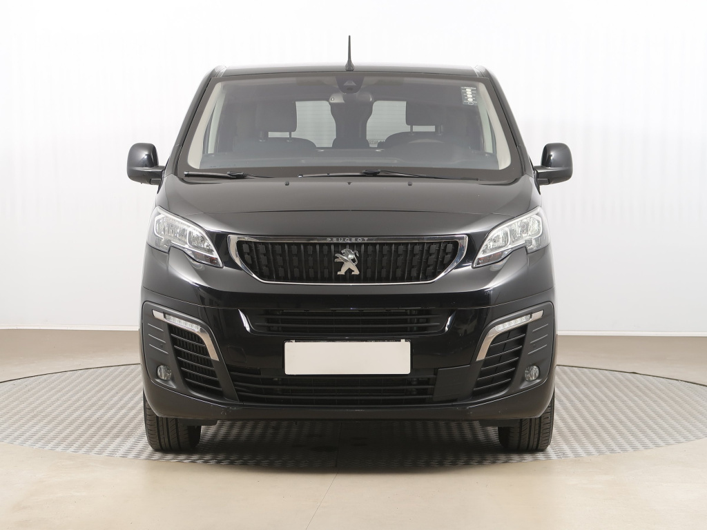 Peugeot Traveller
