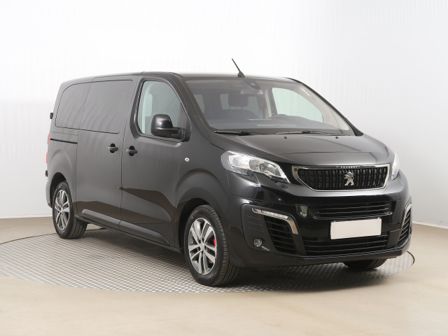 Peugeot Traveller 2017