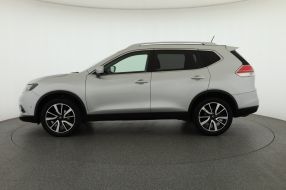 Nissan X-Trail - 2016