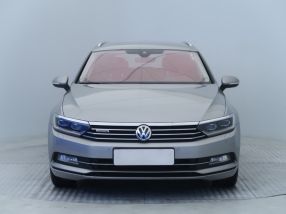 Volkswagen Passat - 2016