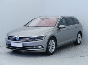 Volkswagen Passat - 2016