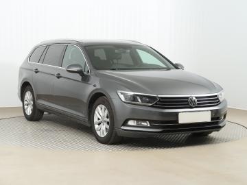 Volkswagen Passat, 2015