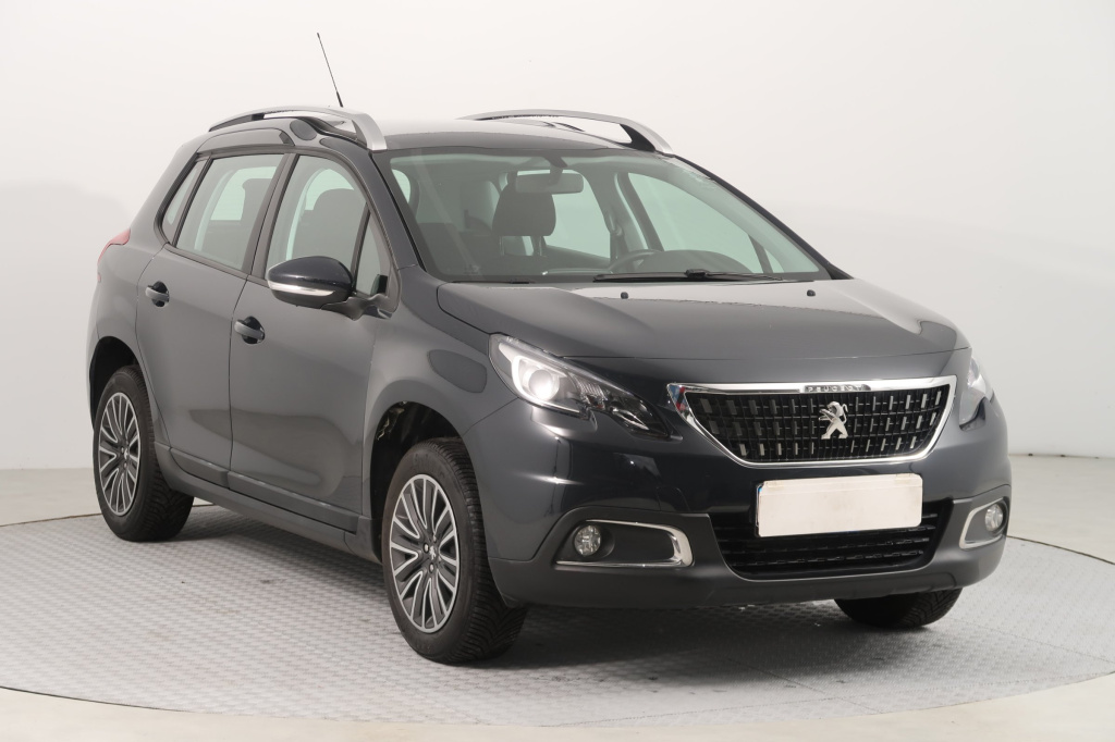 Peugeot 2008, 2018, 1.2 PureTech, 61kW