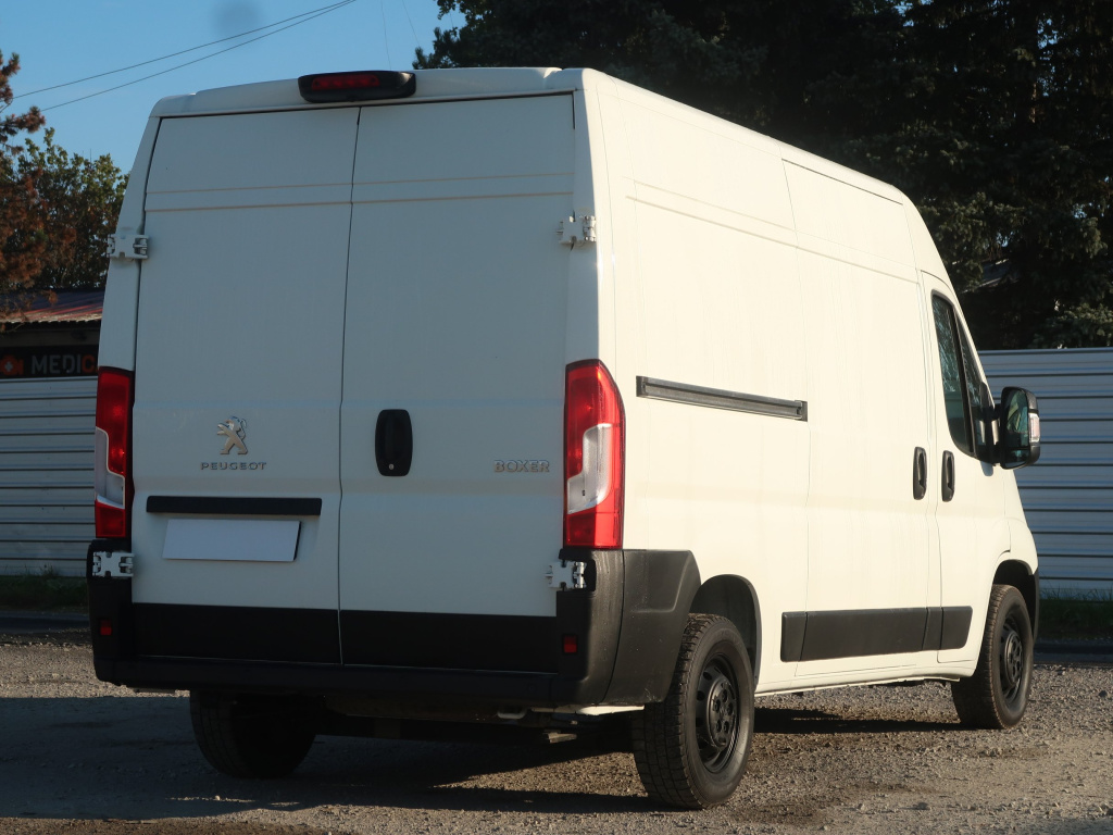 Peugeot Boxer 2020 2.2 BlueHDi 98135km Van