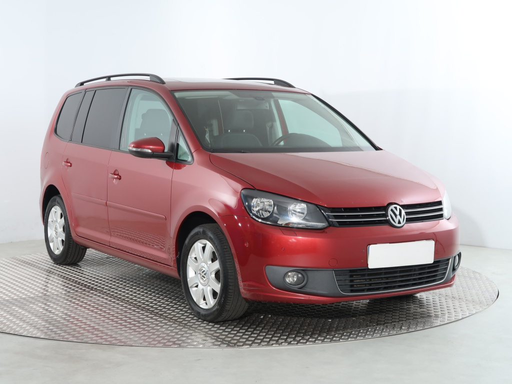 Volkswagen Touran, 2011, 2.0 TDI, 103kW