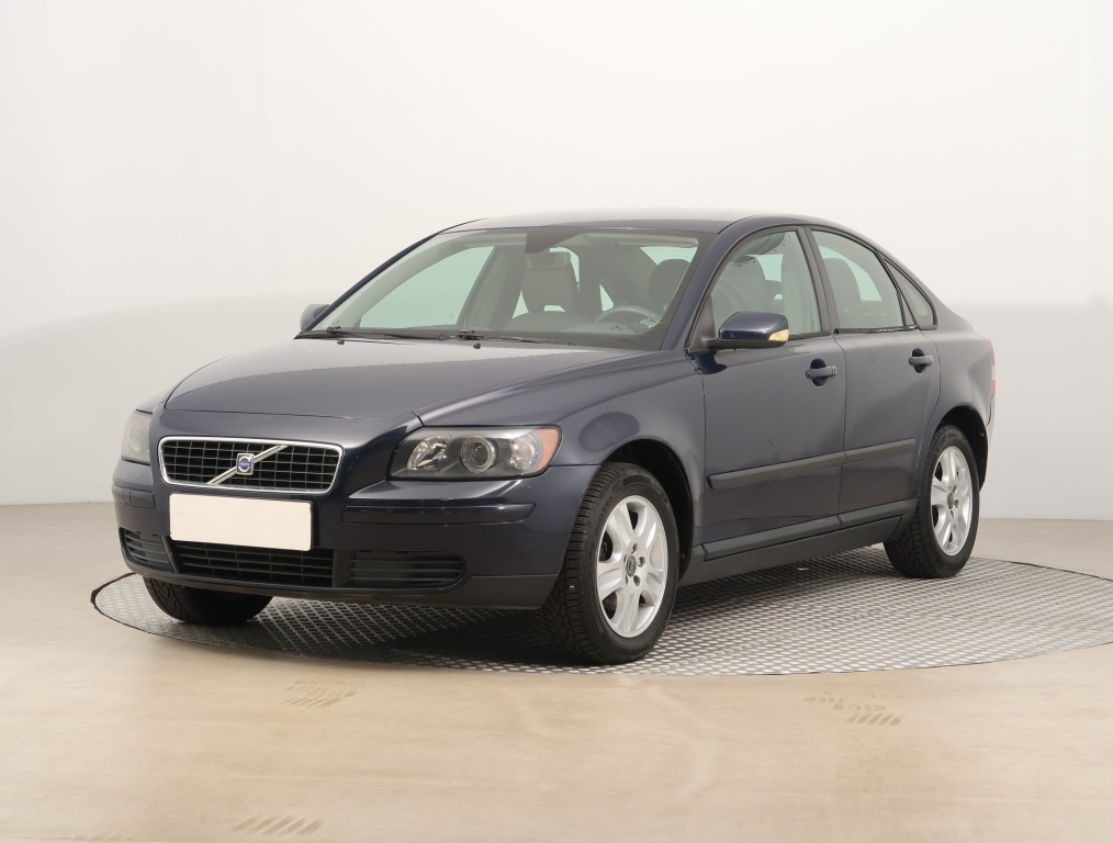 Volvo S40