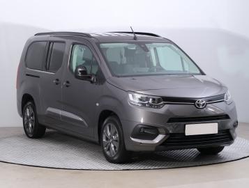 Toyota Proace City Verso, 2024