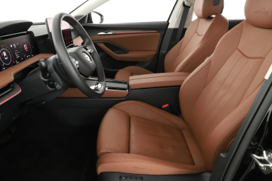 Škoda Superb - 2024