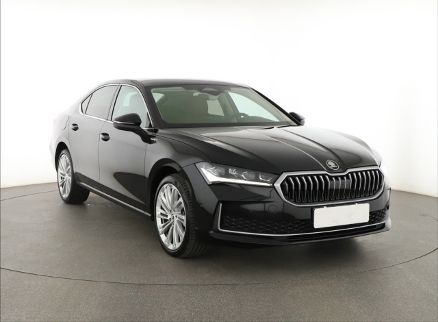 Škoda Superb 2024