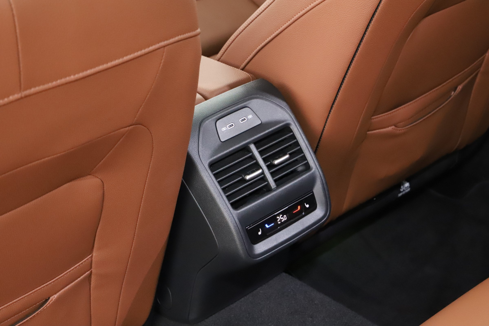 Škoda Superb - 2024