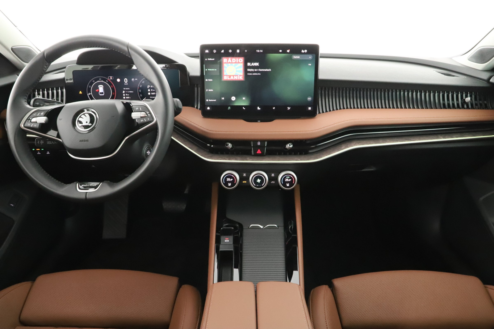 Škoda Superb - 2024