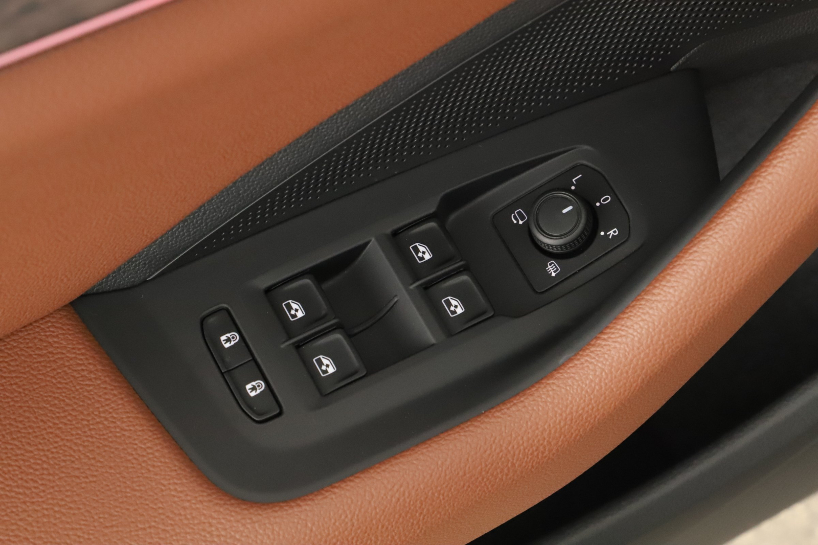 Škoda Superb - 2024