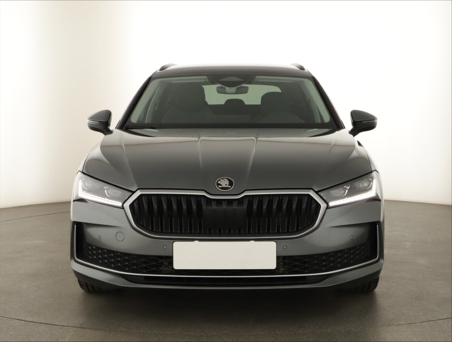 Škoda Superb - 2024
