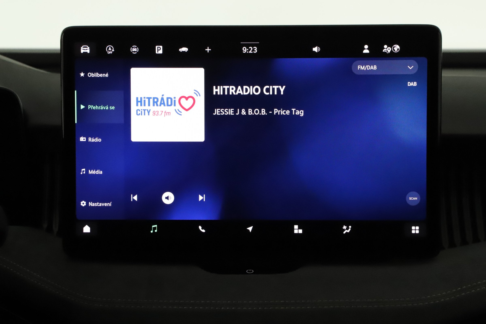 Škoda Superb - 2024