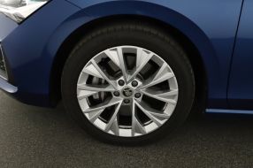 Škoda Superb - 2024