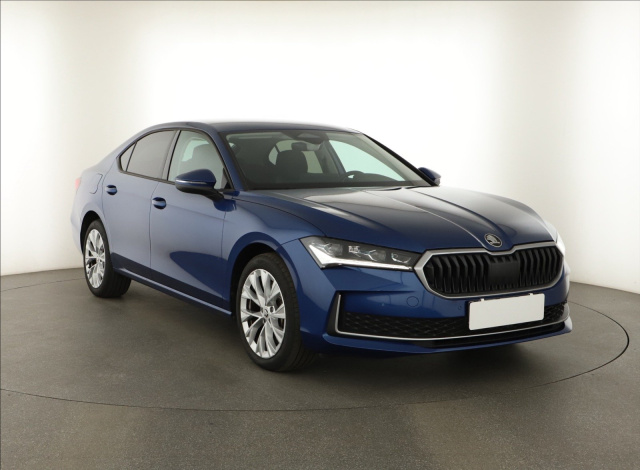 Škoda Superb 2024