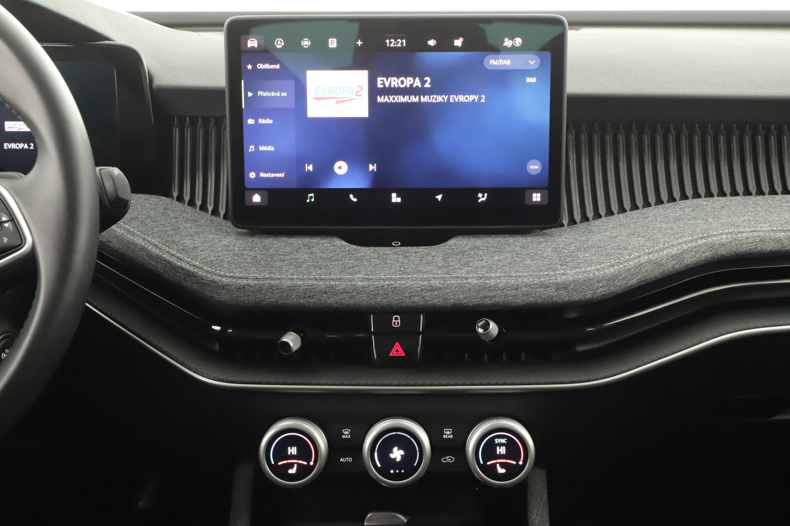 Škoda Superb - 2024