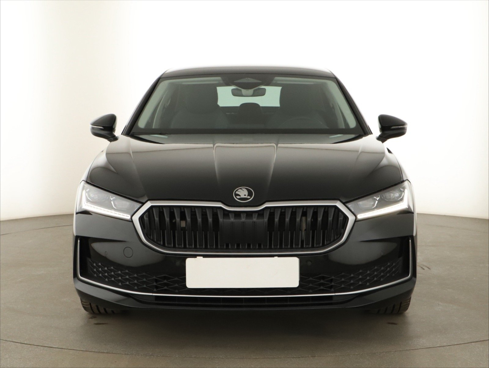 Škoda Superb - 2024